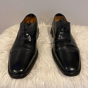 Cole Haan Black Leather Oxfords